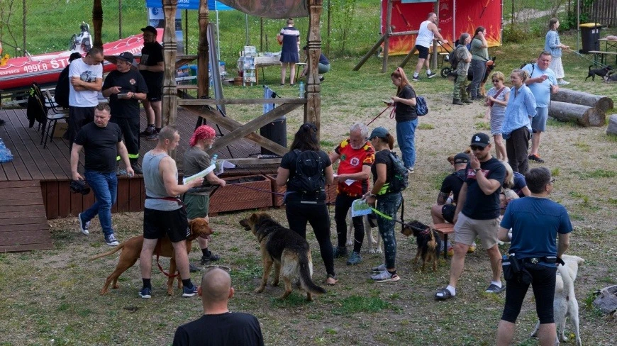 VII Krutyński Bieg z Wiernym Przyjacielem – sportowe i emocjonalne święto w sercu Mazur