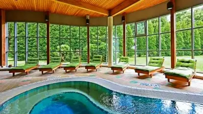 SPA, strefa basenów i fitness - zdjęcie 14