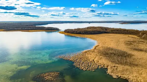 Jezioro Kirsajty i przedwiośnie
