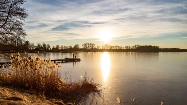 Zachód słońca nad jeziorem Harsz w Harszu