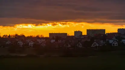 Zachód słońca, z innej perspektywy, marzec 2023 r.