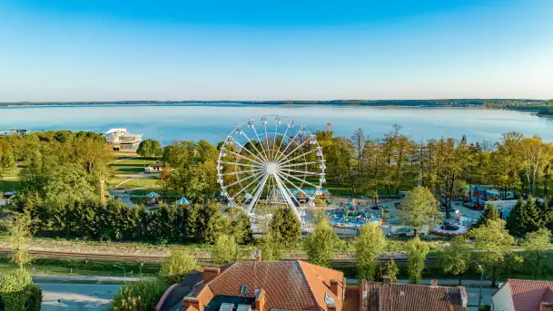 Koło nazywane okiem Giżycka robi wrażenie, maj 2023 r.