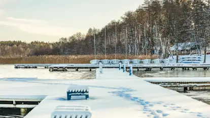 Zima w porcie Resort Niegocin, grudzień 2025 r.