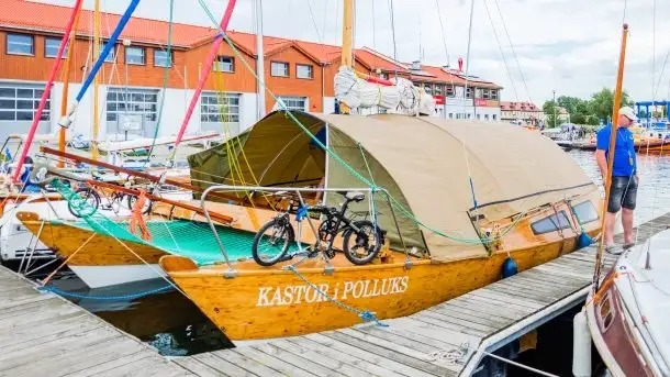 Oldtimery na wodzie w Giżycku: koncert, regaty i parada - zdjęcie 9