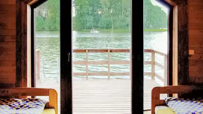 Domek na wodzie, jezioro Nidzkie - zdjęcie 24