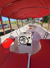 Łódź motorowa  - zdjęcie 8