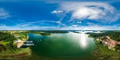 Jezioro Narie i Morąski Klub Żeglarski Keja